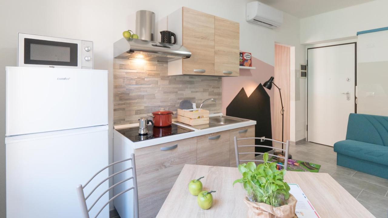 Babyaccommodation Family Panoramic II Pietra Ligure Ngoại thất bức ảnh