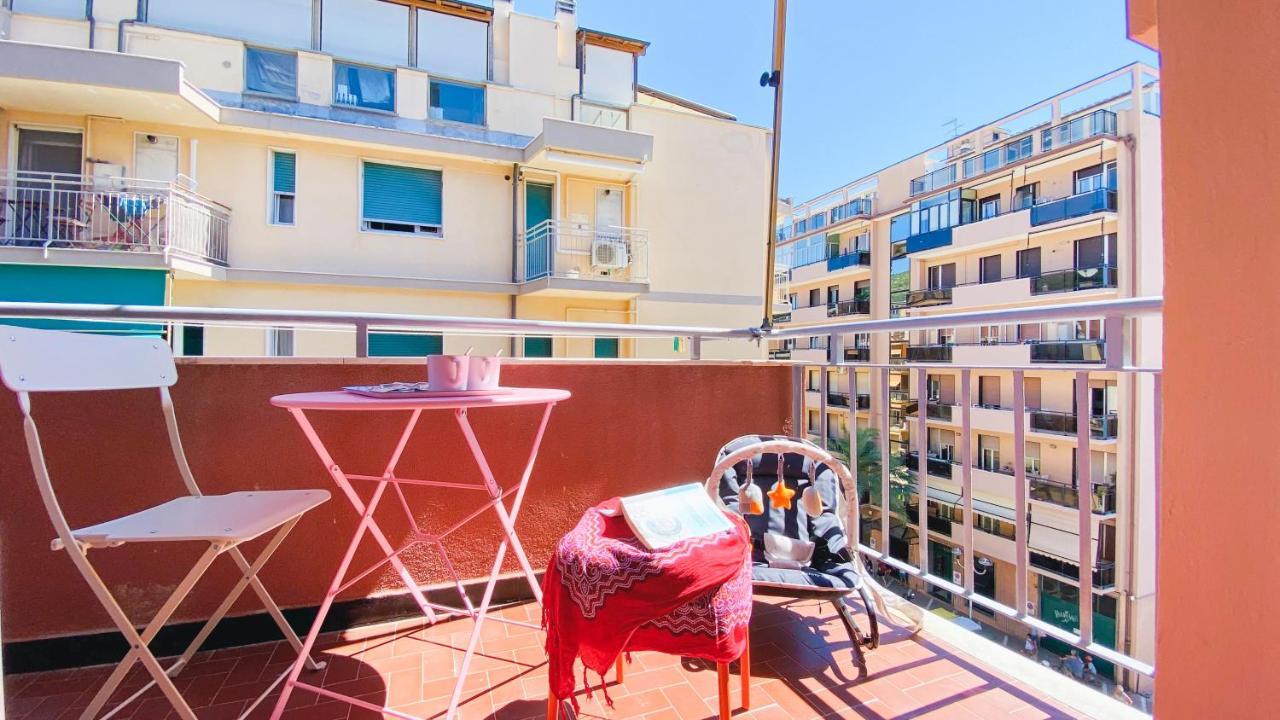 Babyaccommodation Family Panoramic II Pietra Ligure Ngoại thất bức ảnh